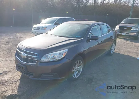 2013 Chevrolet Malibu Eco z USA, uszkodzony, nr VIN 1G11D5SR8DF136390
